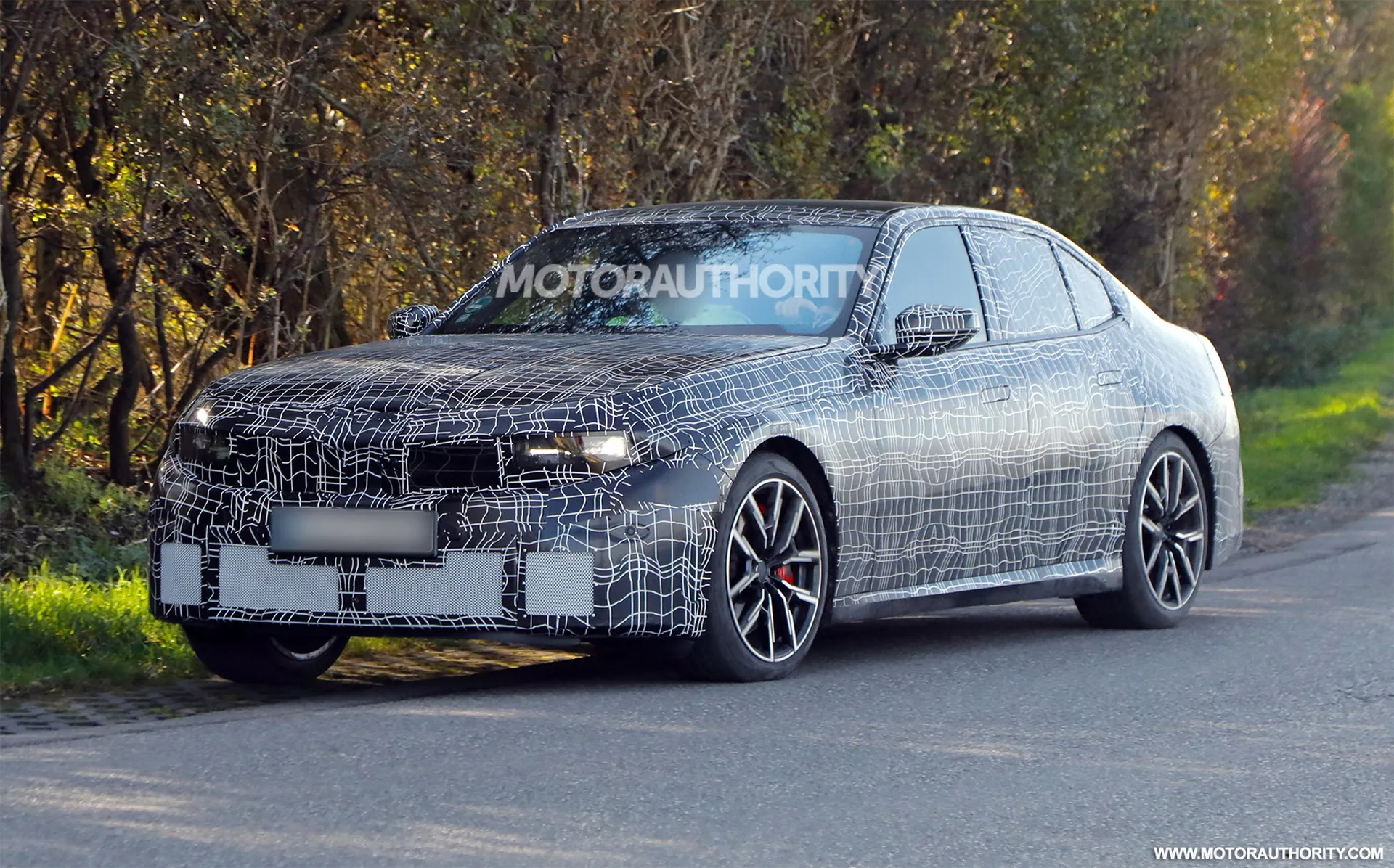 2027 BMW 3-Series spied with gas engine, Neue Klasse styling AUTOJUNCTION