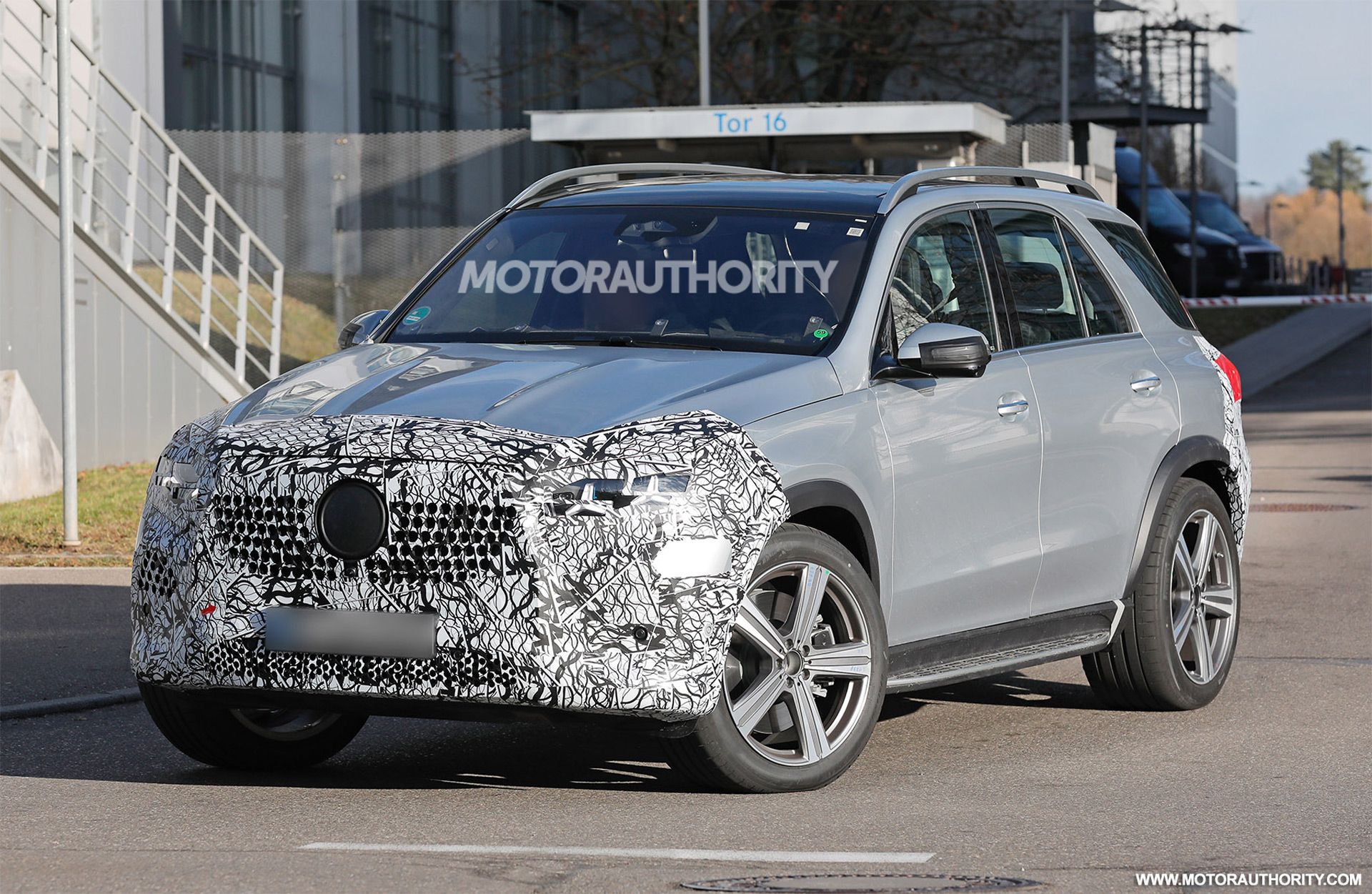 2027 Mercedes-Benz GLE-Class spied: Second facelift coming AUTOJUNCTION