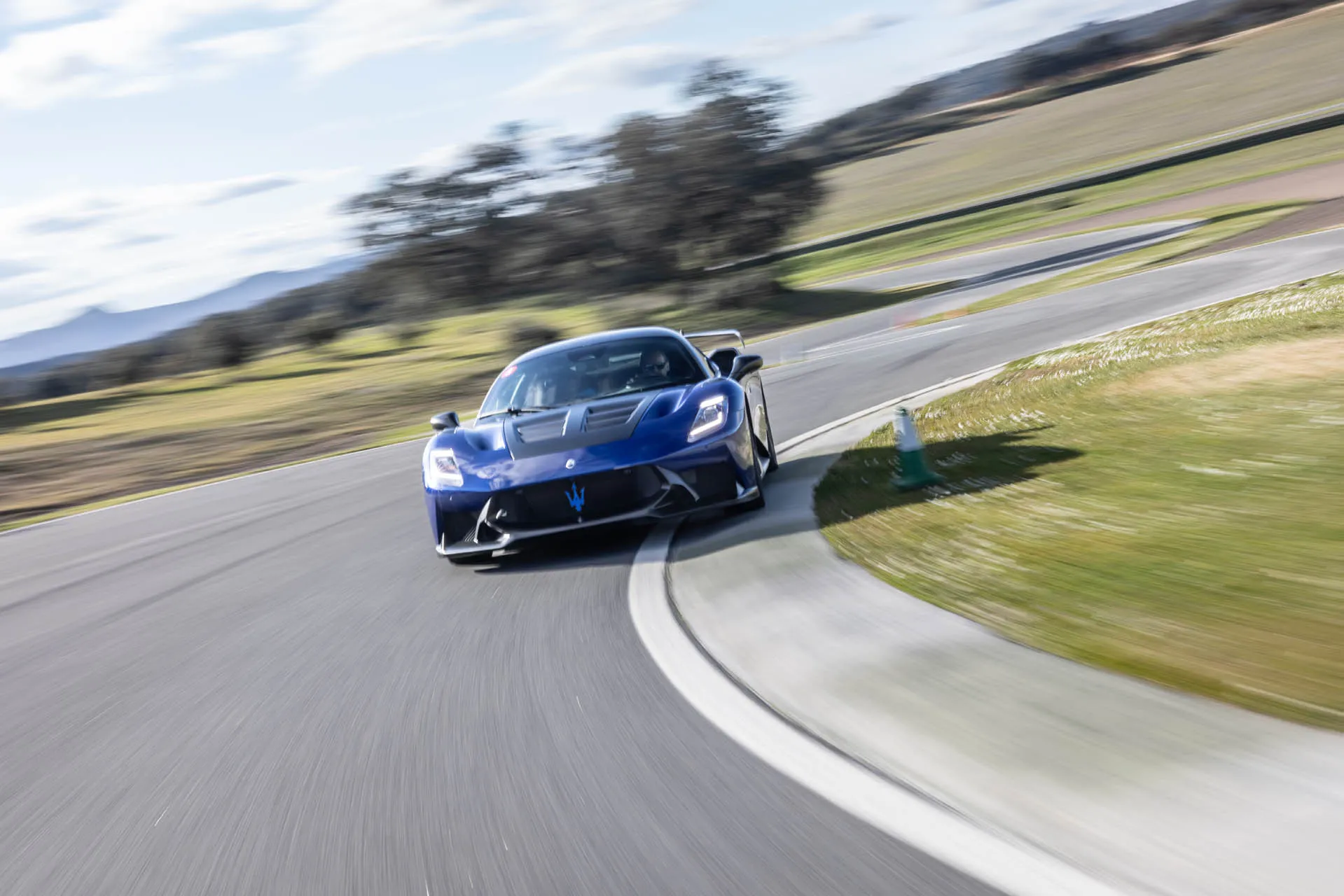 2025 Maserati GT2 Stradale delivers speed with ease AUTOJUNCTION