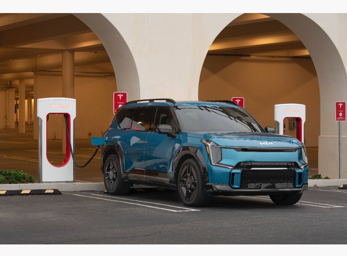 KIA EV6 EV9 AND NIRO OWNERS GAIN ACCESS TO OVER 21 500 TESLA kia-ev6-ev9-and-niro-owners-gain-access-to-over-21-500-tesla