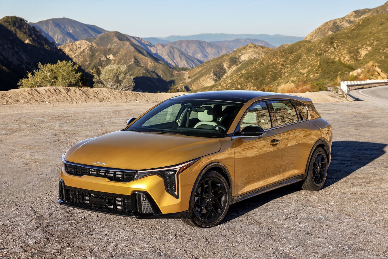 KIA AMERICA SETS ALL-TIME MONTHLY SALES RECORD AUTOJUNCTION
