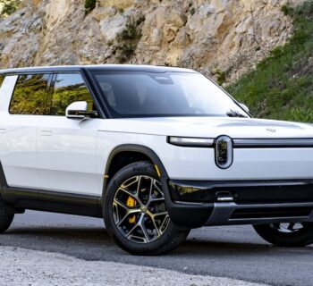 How Uber’s Rivian R2 Deal Could Reshape Robotaxis AUTOJUNCTION
