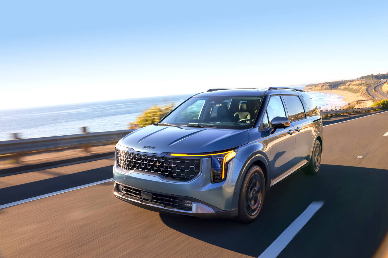 KIA ANNOUNCES PRICING FOR 2027 CARNIVAL AUTOJUNCTION